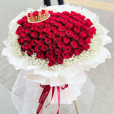 本溪99朵红玫瑰皇冠一个，爱情的光芒